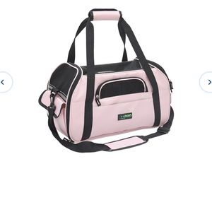 Pink pet carrier! Never used! Dog wouldn’t use it and now exceeds the weight.